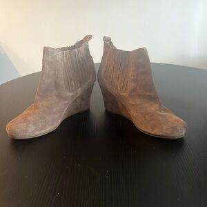 Suede ankle wedges